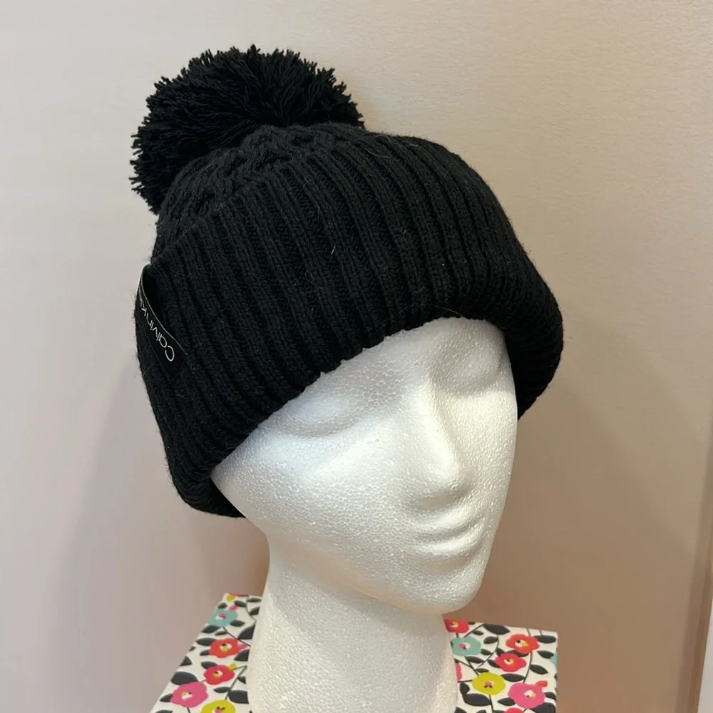 2 NWOT Women’s Knit Hats - Picture 3 of 7